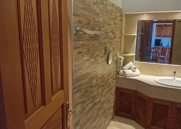Arte Suites Pefki